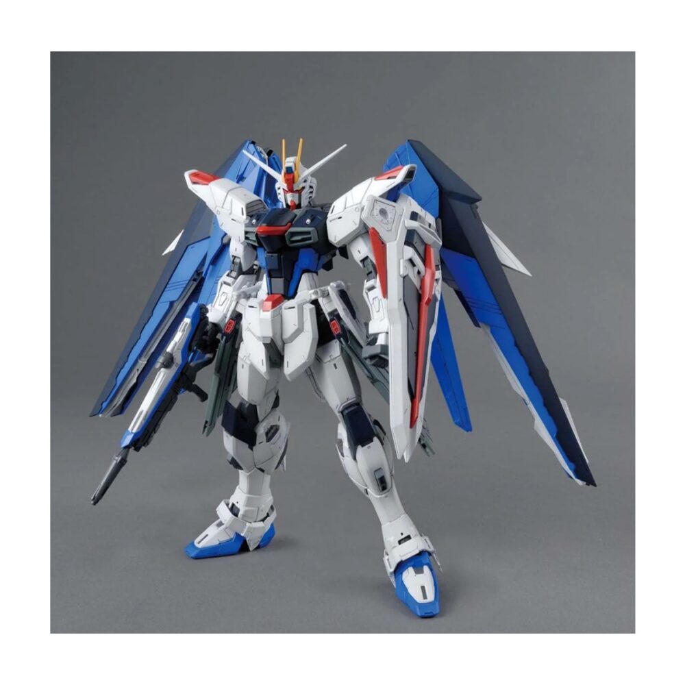 Privé: BANDAI MG ZGMF-X10A Freedom Gundam Ver.2.0 61611
